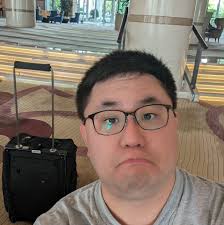 To become a bush pilot in Alaska, what are the requirements?