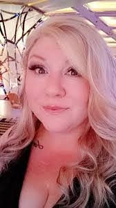 Crystal Emmons's Instagram, Twitter & Facebook