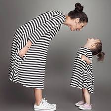 。 1 stück kleid 。 vielen dank, dass sie sich für mama stadt entschieden haben. Bekleidung Longra Mama Und Kinder Madchen Schwarz Und Weiss Gestreiften Fruhjahr Baumwolle Kleider Kl Mutter Und Tochter Kleider Mutter Tochter Kinderbekleidung