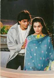 The Best Movie Ever Shah Rukh Khan Dilwale Dulhania Le Jayenge 1995 Shahrukh Khan And Kajol Shahrukh Khan Bollywood Couples