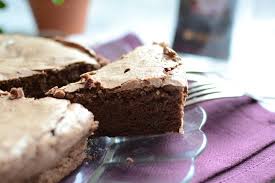Fondant Au Chocolat Blancs D Oeuf Hum Ca Sent Bon En 2020 Fondant Chocolat Blanc Fondant Au Chocolat Blanc D Oeuf