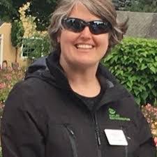 Hillary Maurer's Instagram, Twitter & Facebook