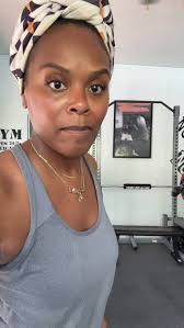 Barbara Pritchett-Gardner updated her status.