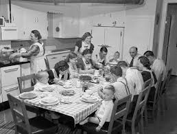 Repas De Famille Repas De Famille Repas Famille Nombreuse Famille