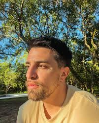 Max David (@emaxees) • Instagram photos and videos