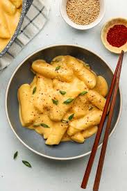 Vegan Cheese Tteokbokki Cheesy Korean Rice Cakes Okonomi Kitchen Recipe Vegan Cheese Tteokbokki Tteokbokki Recipe