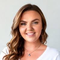 Savannah Stein's Instagram, Twitter & Facebook