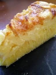Fondant Aux Pommes 4 Oeufs 140 Gr Beurre Sale 200 Gr Mascarpone 50 Gr Creme 4 5 Pommes 200 Gr Sucre 140 Gr Farine 1 Sach Receitas Receitas Francesas Sobremesas