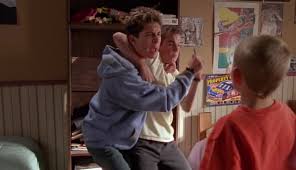 Juni 1992 in garden grove (kalifornien) geboren und wuchs dort mit ihrer familie auf. Malcolm In The Middle If Boys Were Girls Tv Episode 2003 Imdb