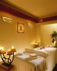 Building A Massage Table Can Make For Ideal Away Times Together In Your Own Home Overall Not That Diffic Massage Room Massage Room Decor Massage Room Design