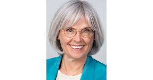 The Inner Circle acknowledges, Catherine A. Oleksiw, Ph.D., PCC as a  Pinnacle Lifetime Member