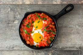 Chakchouka Pour Une Personne Recipe In 2020 Shakshuka Couscous How To Cook Stuffed Sweet Peppers