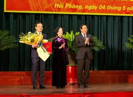 Ông trần lưu quang, sinh năm 1967, ở huyện tràng bảng tháng 2/2019, bộ chính trị điều động, bổ nhiệm ông quang giữ chức phó bí thư thường trực thành ủy tp hồ chí minh, thay ông tất thành cang. Xzz6nqgbmqi9km