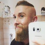 Robin Brack's Instagram, Twitter & Facebook