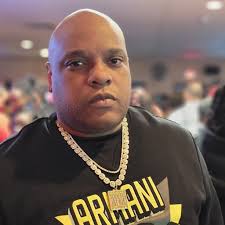 Step into the spotlight 📸 in our mesmerizing metallic blue corset 💙,  paired with our black silhouette micro mesh biker shorts and blue Tigerlily  thigh high boots 💙💙💙. @Shop4Ruth 4 new arrivals