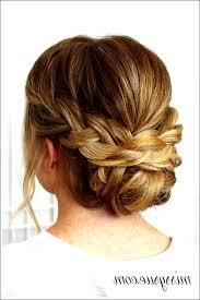 25 Schicke Geflochtene Updos Fur Mittellanges Haar Beste Frisuren Mittellange Haare Frisuren Einfach Mittellange Haare Frisuren Flechten Mittellange Haare