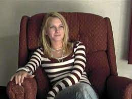 Phoebe feels neglected when joey falls for her twin sister. Hotel Facesitting Part 3 Porn Sex Videos In High Quality At Runporn Com