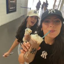 yankee game dump 🤍