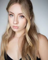 One Night" Simone (TV Episode 2023)