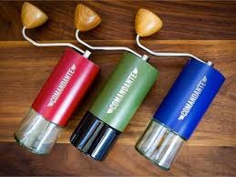 Designed for coffee enthusiasts, the comandante c40 mkiii hand grinder is easy to use, great to look at, and capable of producing an exceptional grind. Home Barista New Colours Available Comandante C40 Nitro Facebook