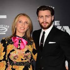 In 2017 sam executive produced and directed the. Dlisted Director Sam Taylor Johnson On Her Marriage To A Younger Man