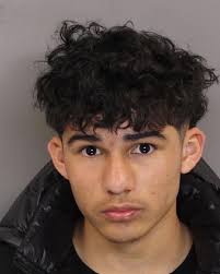 UPDATE Saul Flores has been located. Thank you for sharing.  #CriticalMissing 15-year-old Saul Flores (5'6,140lbs). Last seen in the  Dundalk area