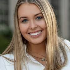 Kayla Withrow's Instagram, Twitter & Facebook