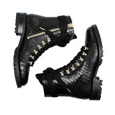 Alison Christopher (runamokamok)