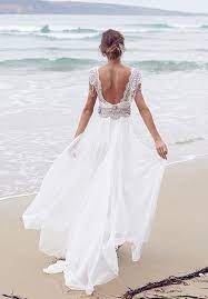 Casual Beach Wedding Dresses To Stay Cool Modwedding Beach Wedding Gown Casual Beach Wedding Casual Beach Wedding Dress