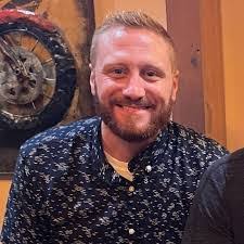 Lissette Carranza's Instagram, Twitter & Facebook