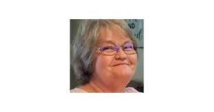 Sally Carnes's Instagram, Twitter & Facebook