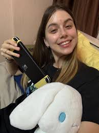 □ single □ taken ☑ I just want a relationship with nerdy gamer guy who will  game with me. Binge watch anime with me while eating all the snacks. Build  Lego sets