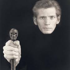 Doku über Robert Mapplethorpe: Blumen und Peitschen