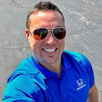 Bob Lepp's Instagram, Twitter & Facebook