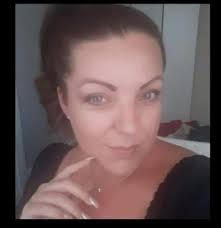 Hi is there any cleaners that can come to a house and clean it in  Darlington? Thanks EDIT I HAVE HAD LOADS OF REPLYS GOING THROUGH THEM NOW  THANKU