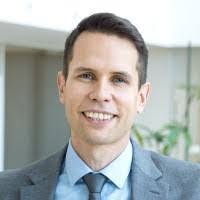 Andrew Vesely's Instagram, Twitter & Facebook