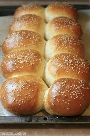 Homemade Hamburger Buns How To Make Your Own Soft Fluffy Buns Recipe Homemade Hamburger Buns Homemade Hamburgers Hamburger Buns