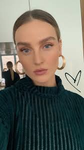 Explore and share the best perrie edwards instagram gifs and most popular animated gifs here on giphy. Little Mix Brasil Midias On Twitter Little Mix Perrie Edwards Little Mix Girls Little Mix Style