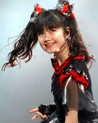 The split single was announced on february 9, 2012 for release on march 7, 2012, and was the fifth overall single released to promote sakura gakuin 2011 nendo: Pin On Yui Mizuno