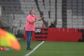 El técnico, que vivirá su séptima etapa en el cuadro brasileño, firmó contrato hasta febrero de 2021 y reemplaza al 'chacho' coudet. Abel Braga Fica Satisfeito Com Empate Com Athletico Pr Ficou De Bom Tamanho Gzh
