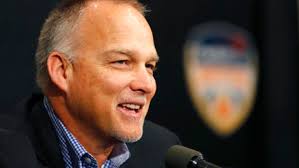 Miami extends coach Richt's contract through 2023