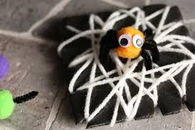 For more spider and halloween crafts, see the bottom of this post. 3 Easy Spider Crafts For Preschoolers Happy Hooligans