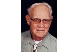 Mark Iseminger's Instagram, Twitter & Facebook