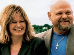 Betty Anne Waters: la mesera que se convirtió en abogada sólo para sacar a  su hermano de la cárcel