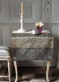 Le Jacquard Francais Createur Et Fabricant De Linge Pour La Table La Cuisine Et Le Bain Vis A Vis Chemin De Table Villa T Fabric Decor Table Linens Table Decorations