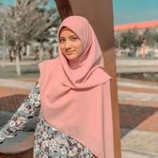Kata kata sederhana untuk wanita berhijab prelo blog tips. 700 Ide Cewek Berjilbab Cantik Banget Di 2021 Jilbab Cantik Kecantikan Wanita