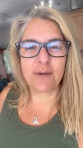 Crystal Ridgeway's Instagram, Twitter & Facebook