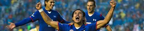 Holan llegó con la promesa de hacer un león agresivo, que piense en la portería rival y que los 11 futbolistas en la cancha defiendan y ataquen, algo que deberá mostrar ante el cruz azul. Cruz Azul Tickets Ticketst Com