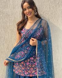Neha Sharma Height Archives Biographymafia Check out the body stats of actress neha sharma. neha sharma height archives