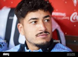 Gonzalez gil hi-res stock photography and images